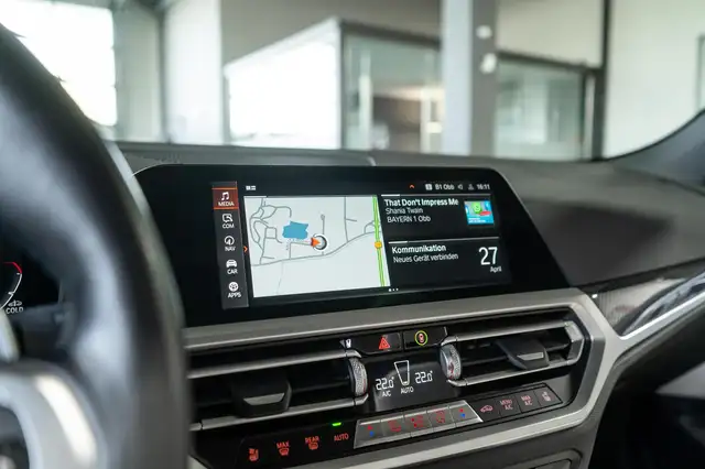 BMW 4 Series view 17