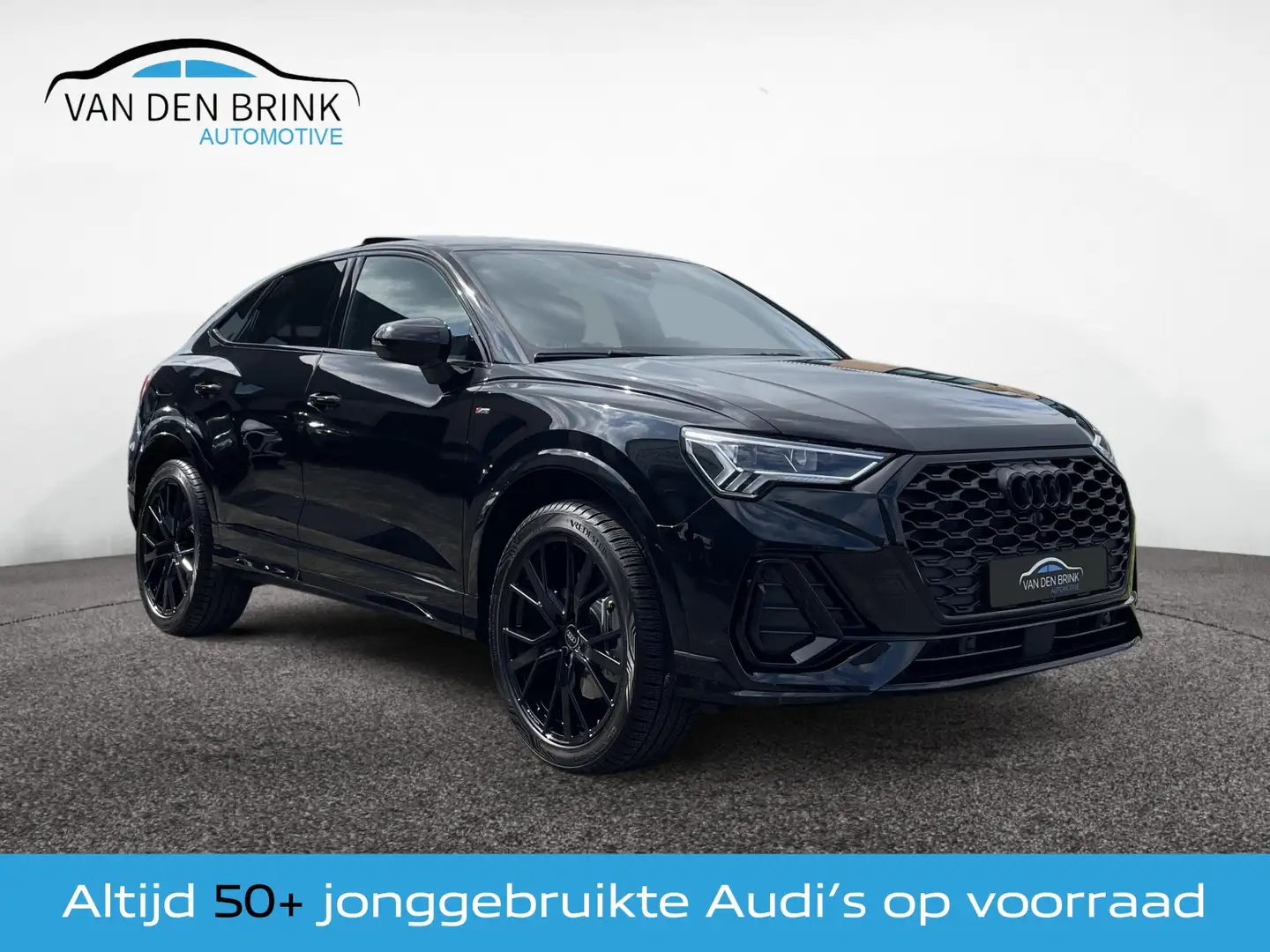 Audi Q3 Sportback 45 TFSIe S-line Black Pano Audi Sport Noir - 1