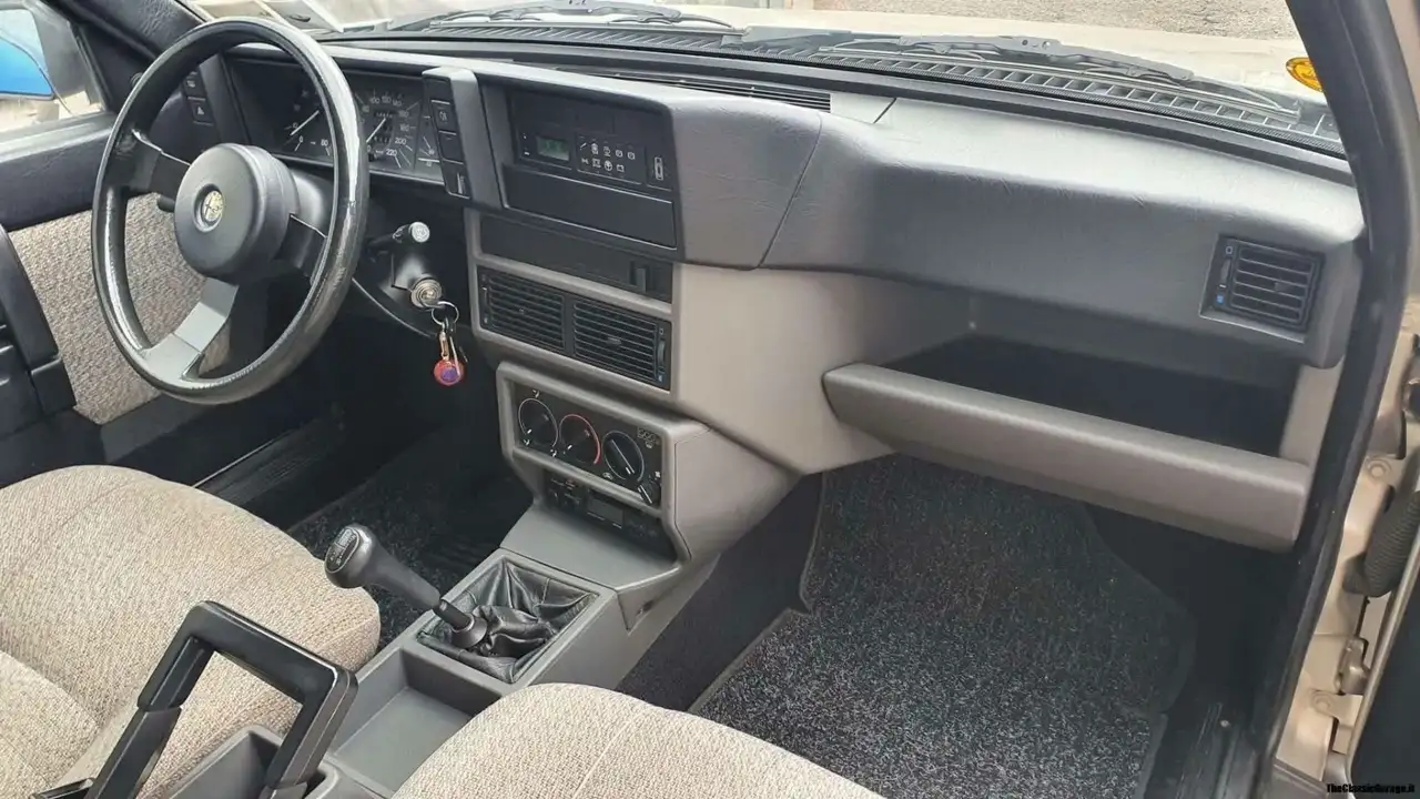 Alfa Romeo 75 1.6 carburatori, foto 12
