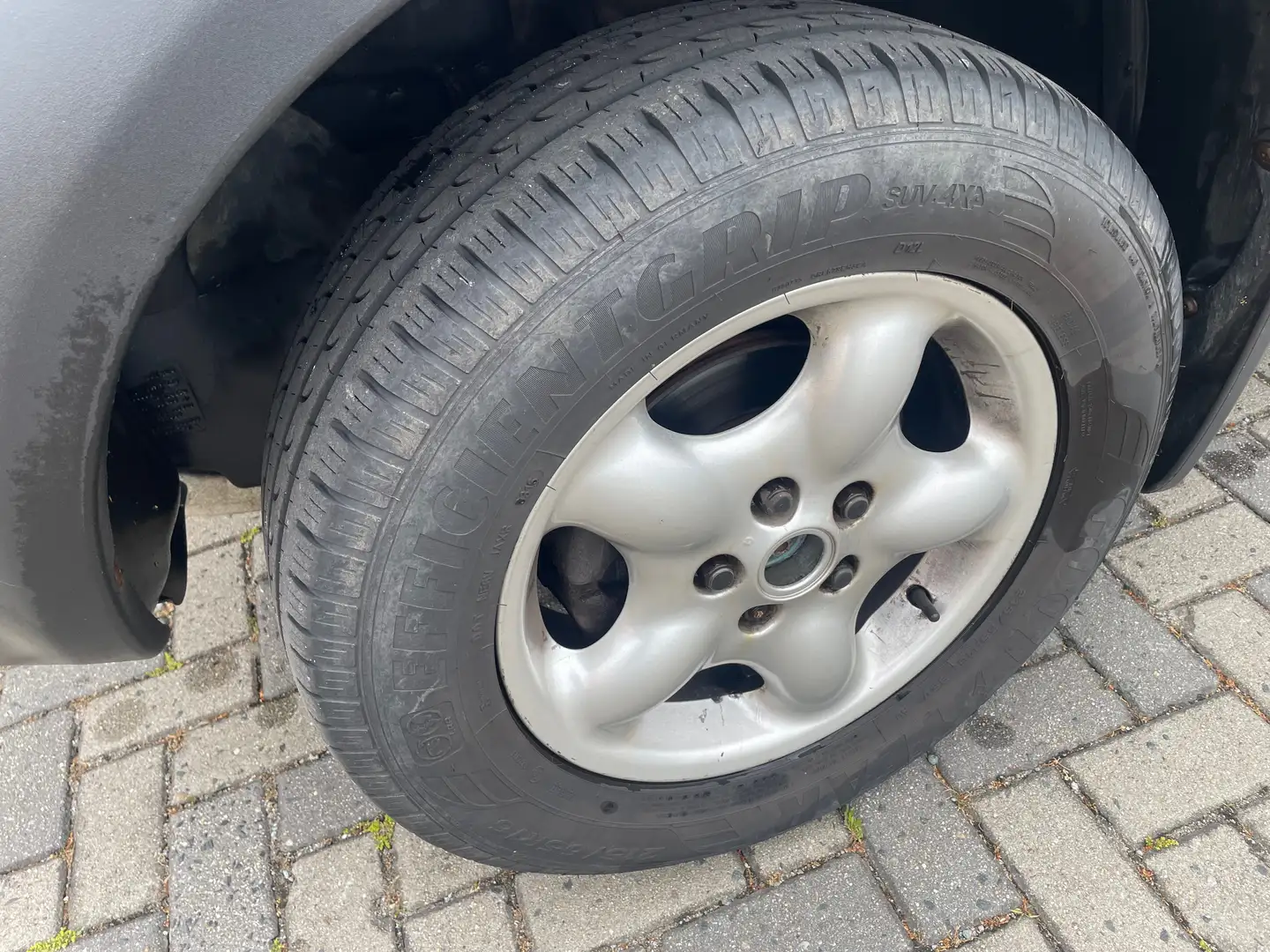Land Rover Freelander 2,0 TDI Klima Schwarz - 2