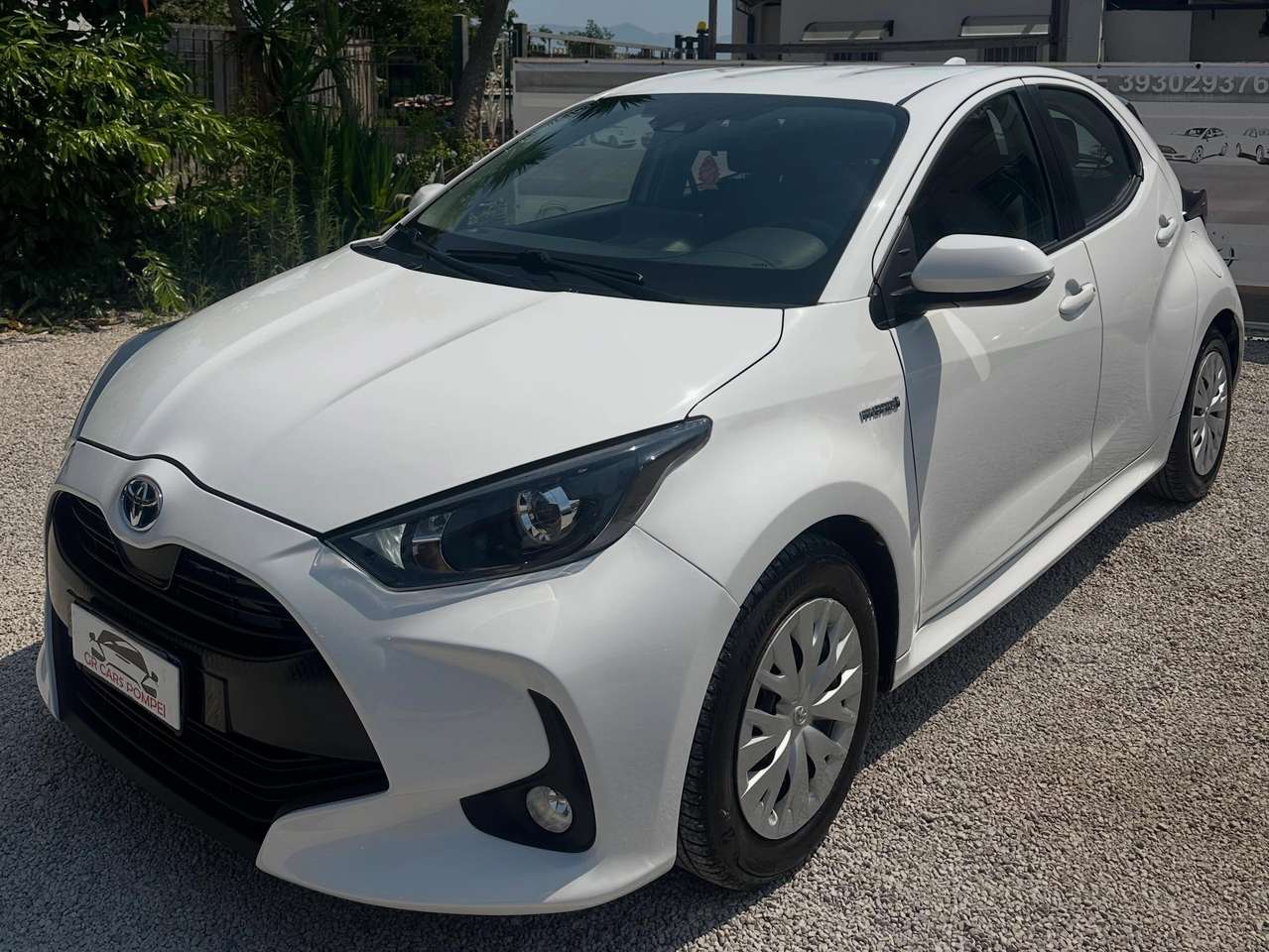 Toyota Yaris TOYOTA YARIS 1.5 HYBRID 5P LOUNGE