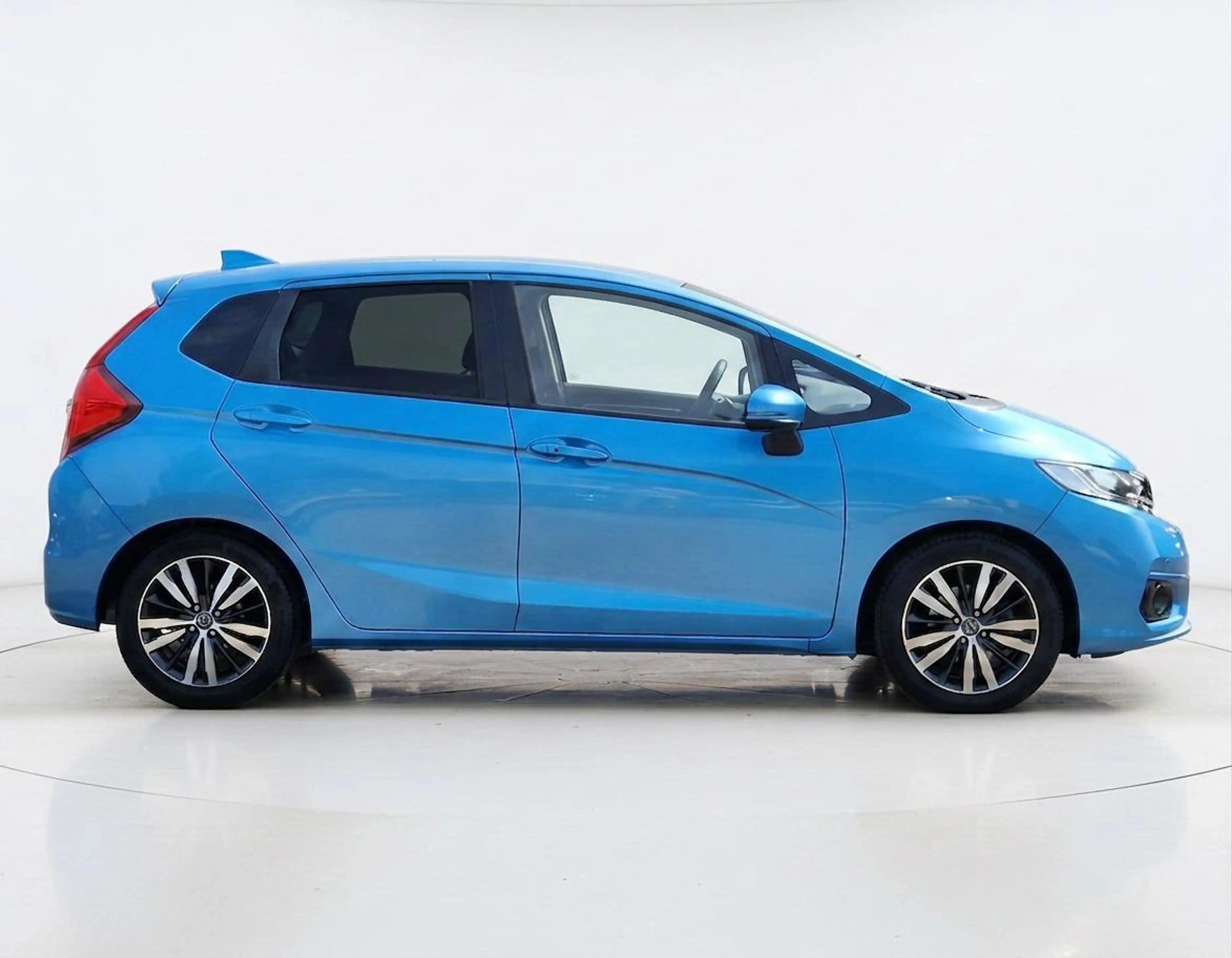 Honda Jazz 1.3 i-VTEC Elegance CAMERA CRUISE KEYLESS — photo 24