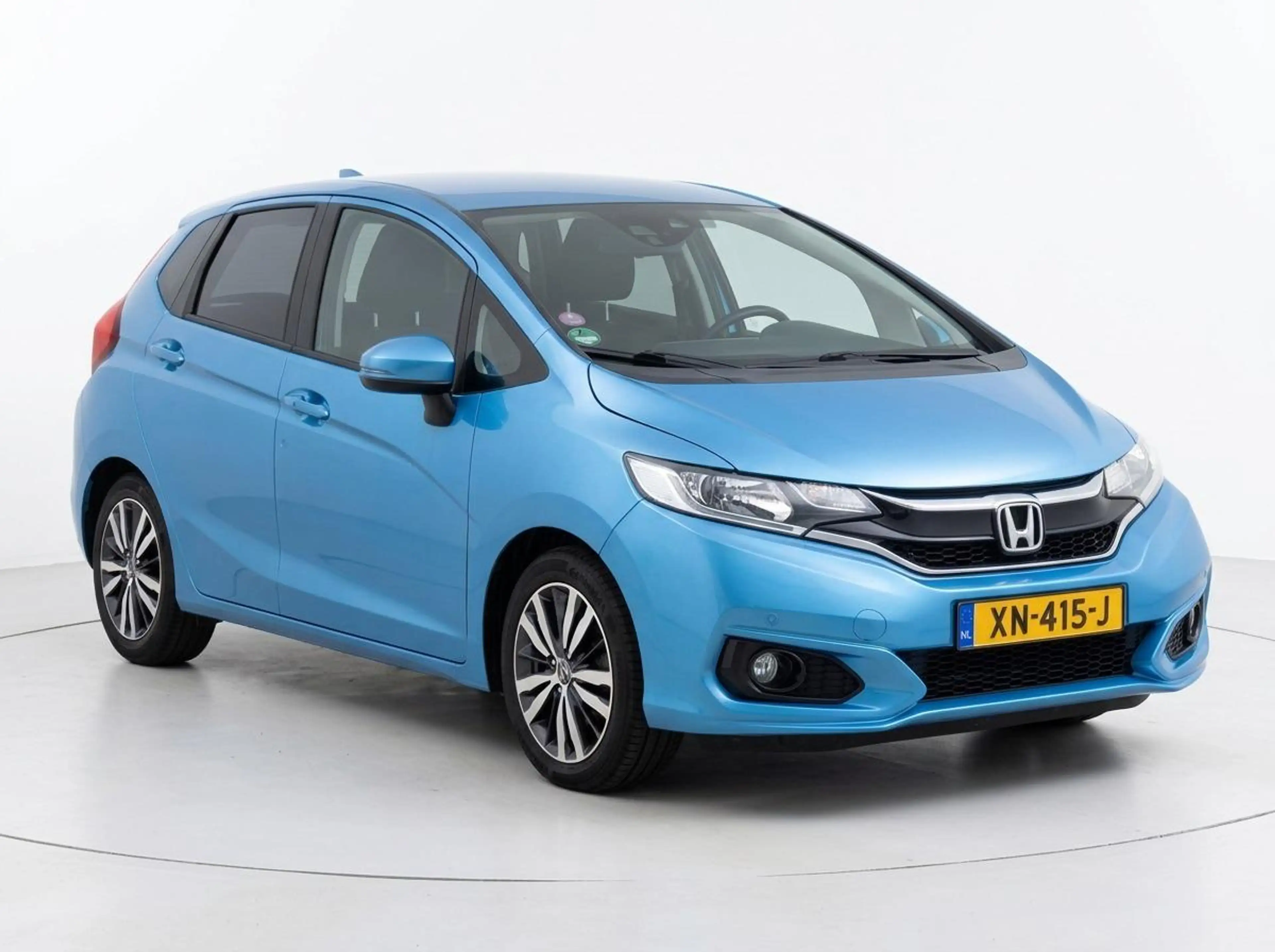Honda Jazz 1.3 i-VTEC Elegance CAMERA CRUISE KEYLESS — photo 25