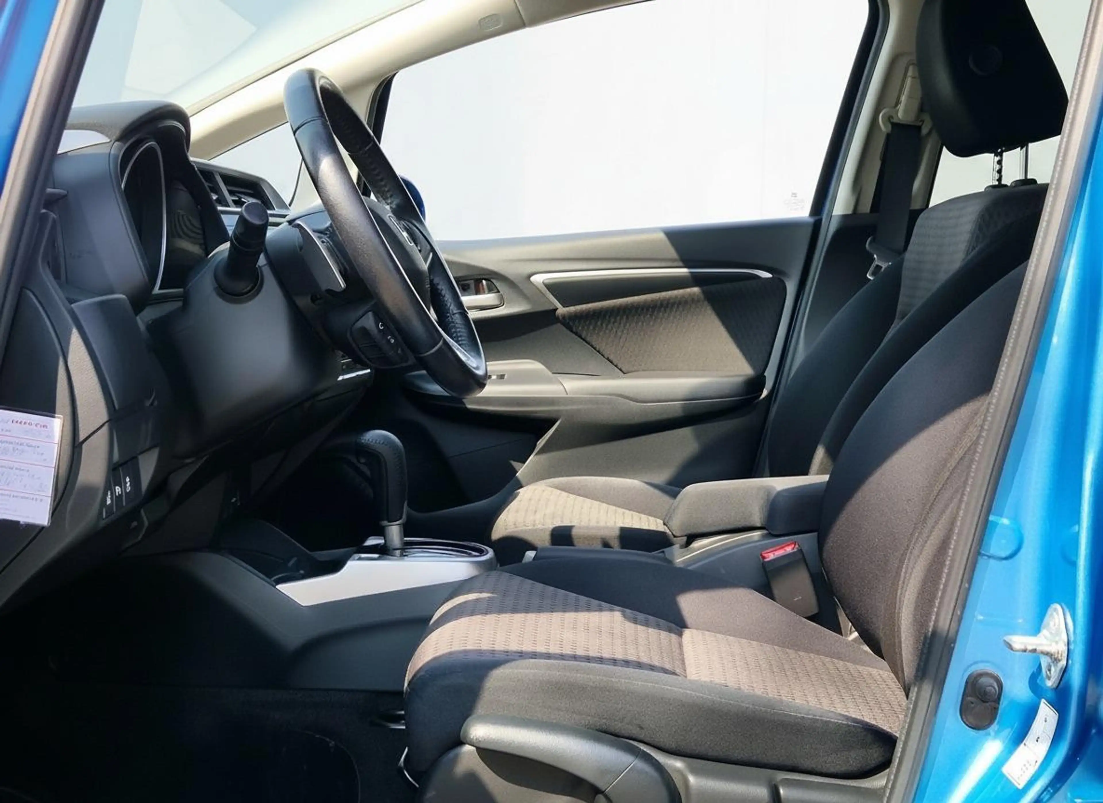 Honda Jazz 1.3 i-VTEC Elegance CAMERA CRUISE KEYLESS — photo 6