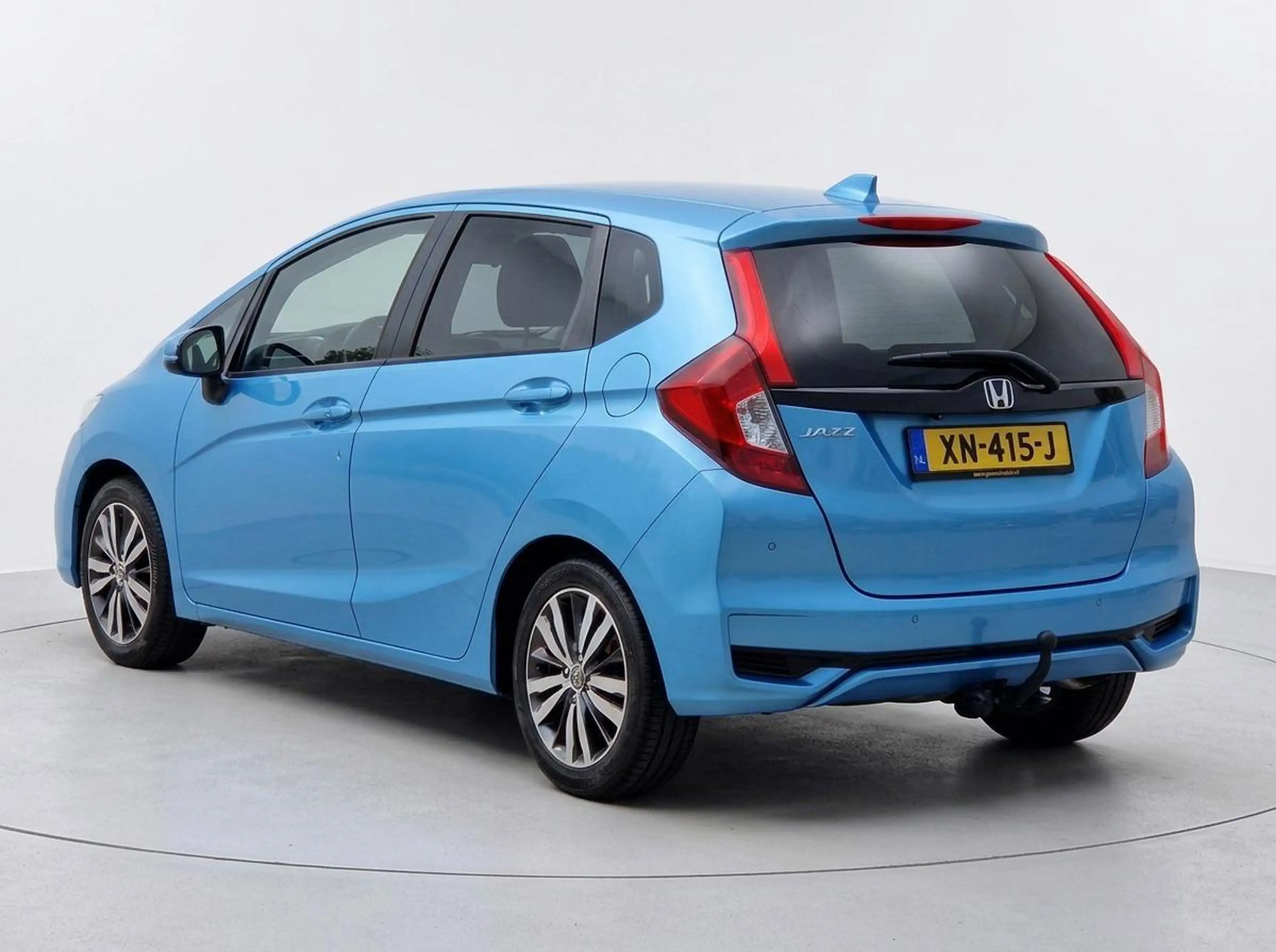 Honda Jazz 1.3 i-VTEC Elegance CAMERA CRUISE KEYLESS — photo 3