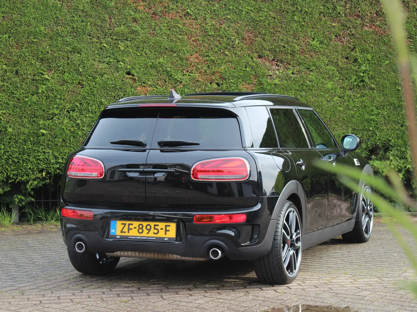 MINI Cooper S Clubman 2.0 ALL4 Chili | Eerste eigenaar! | Panoramadak Schwarz - 2