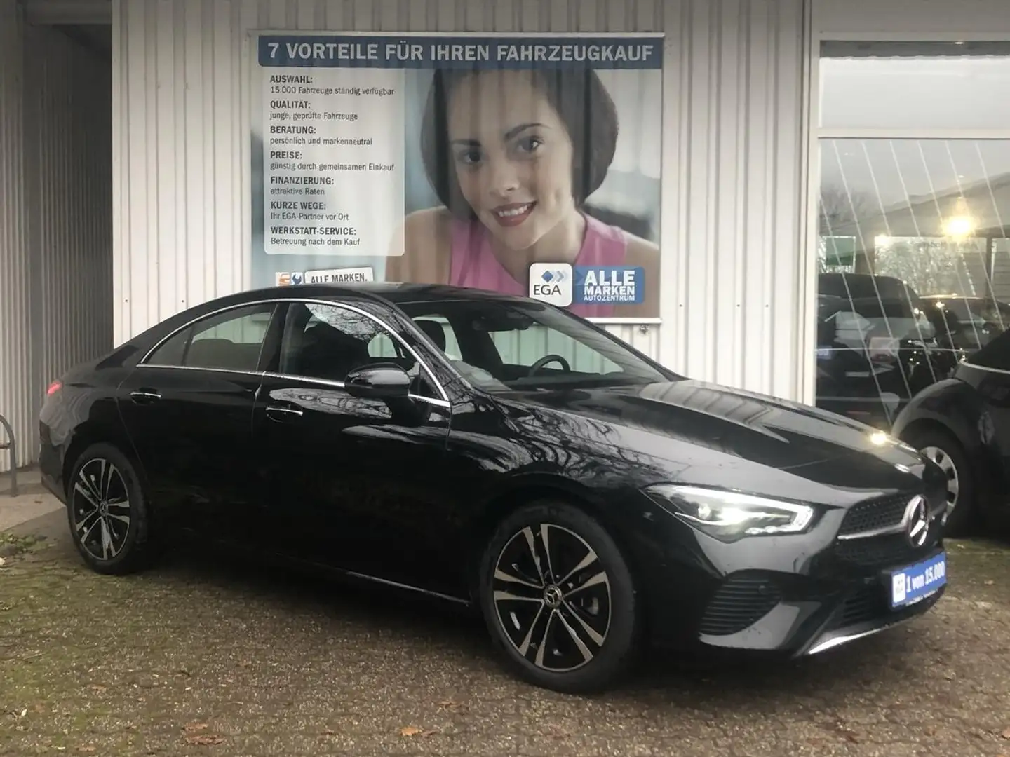 Mercedes-Benz CLA 180 7G-DTC*PROGESSIVE KINE ADVANCED*MBUX*SHZ*LED*PTS*C Schwarz - 1