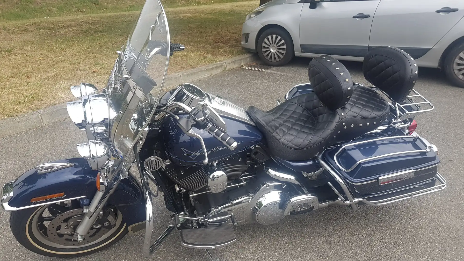 Harley-Davidson Road King Blau - 2
