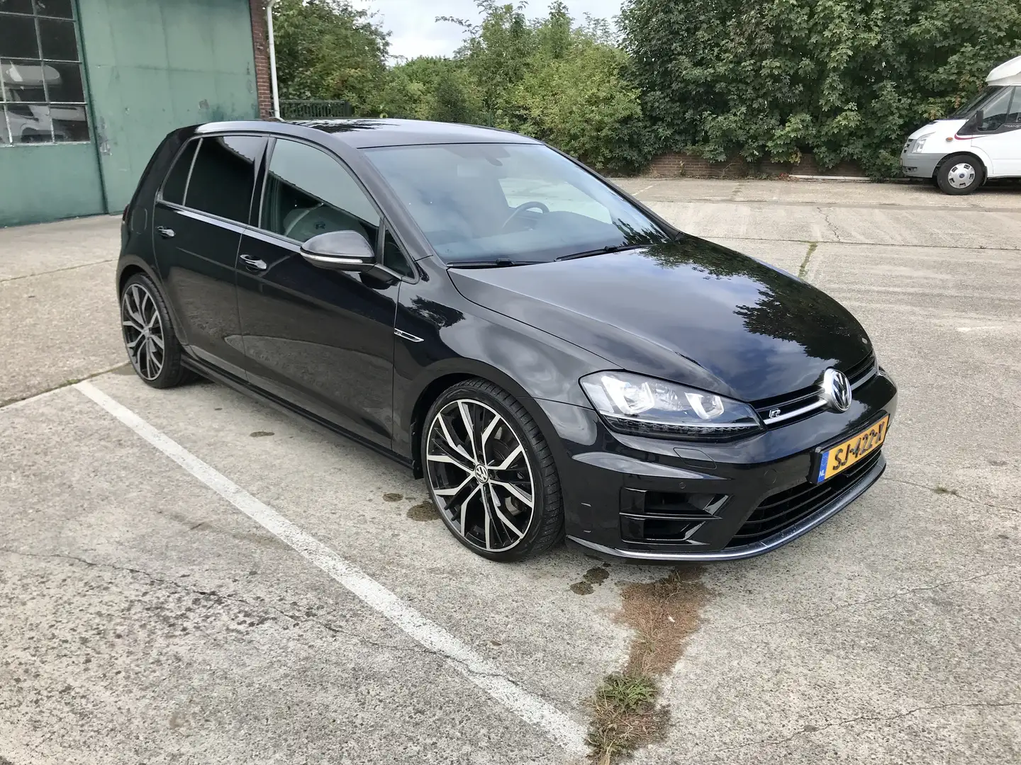 Volkswagen Golf R 2.0 TSI R 4Motion | 300PK | DSG | BEARLOCK Zwart - 1
