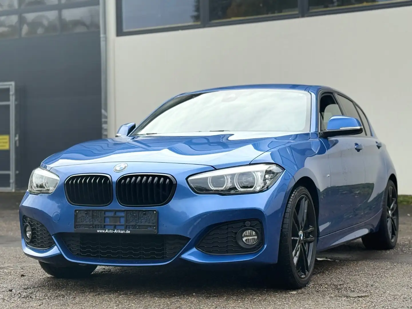 BMW 125 1 Lim. 5-trg. 125 i Edition M Sport Shadow Line Blau - 2