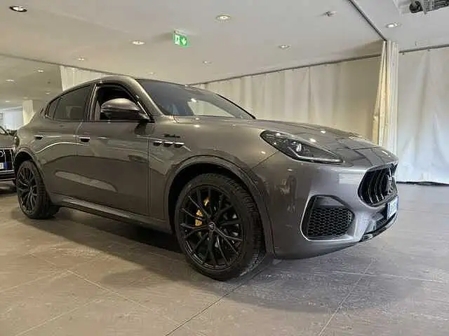 Maserati Grecale MHEV 330 CV AWD Modena