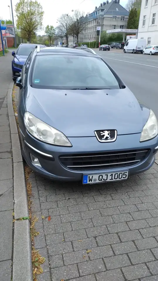 Peugeot 407