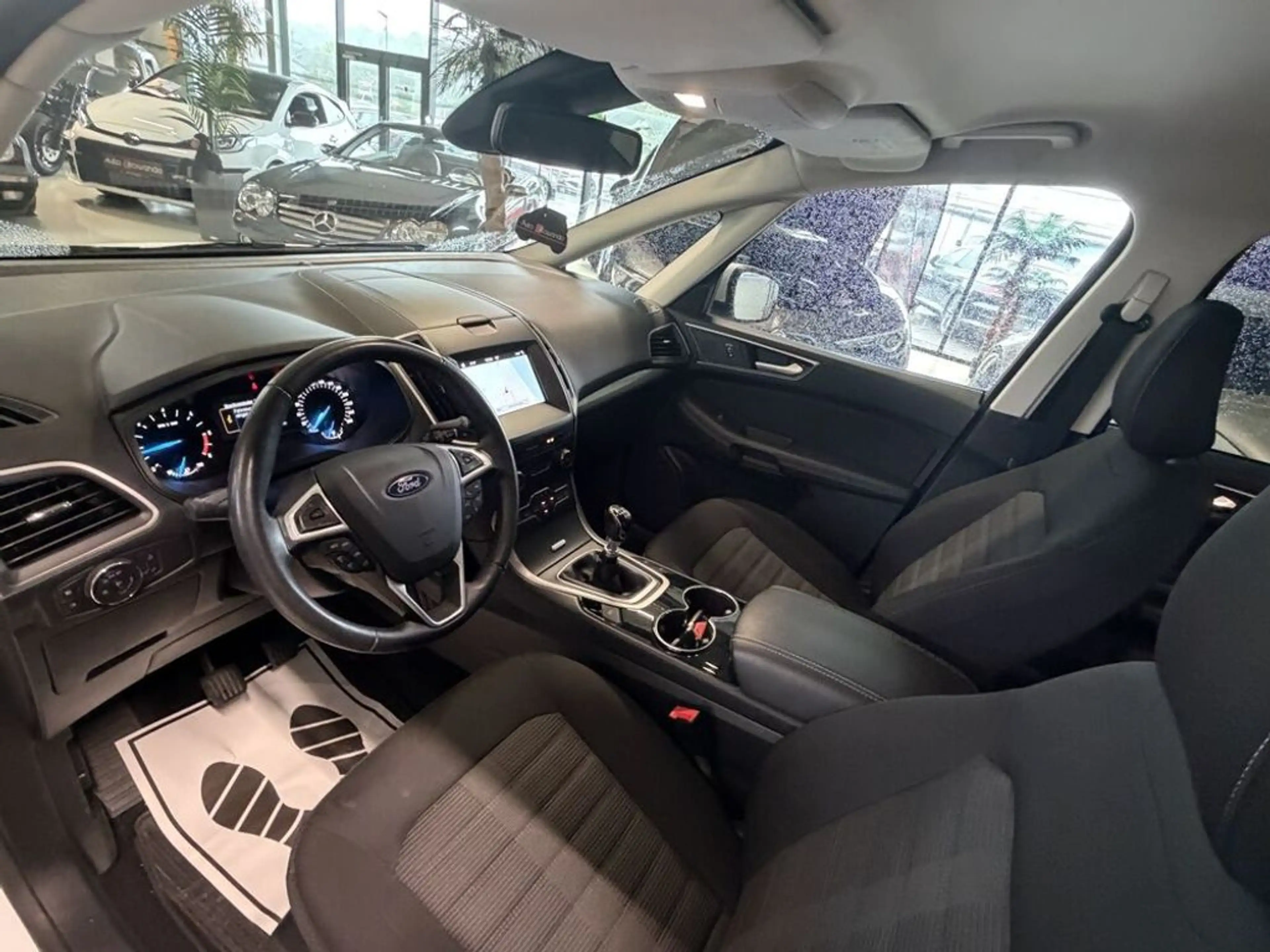 Ford Galaxy Business Edition -7. Sitze -1. Besitz Mwst. — photo 14