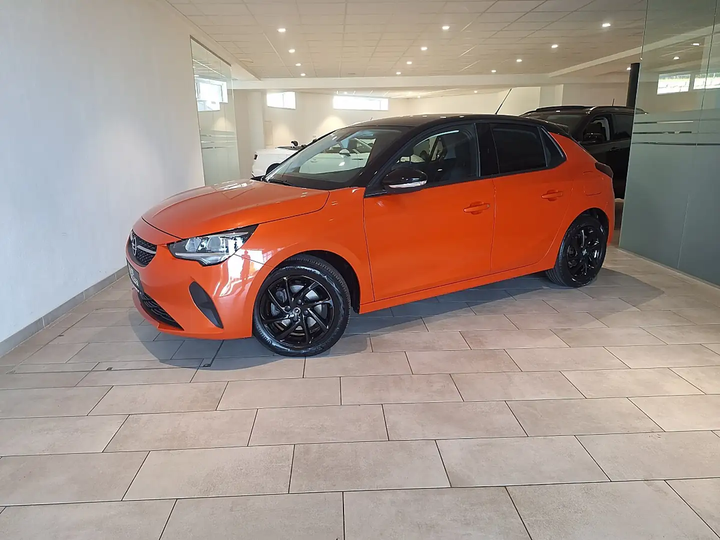 Opel Corsa 1,2 Edition Orange - 1