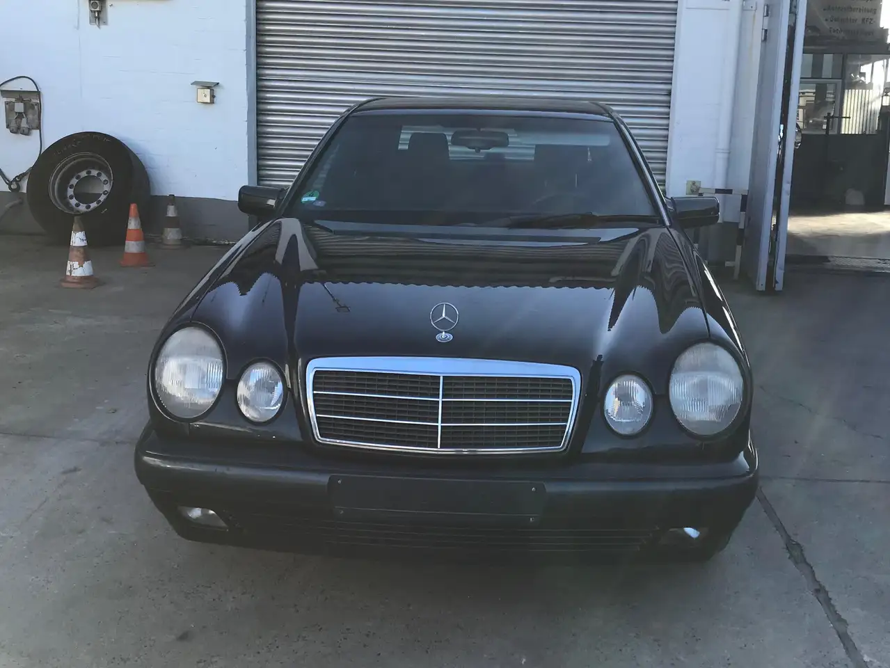 Mercedes-Benz E 200 E-Klasse Classic, foto 8