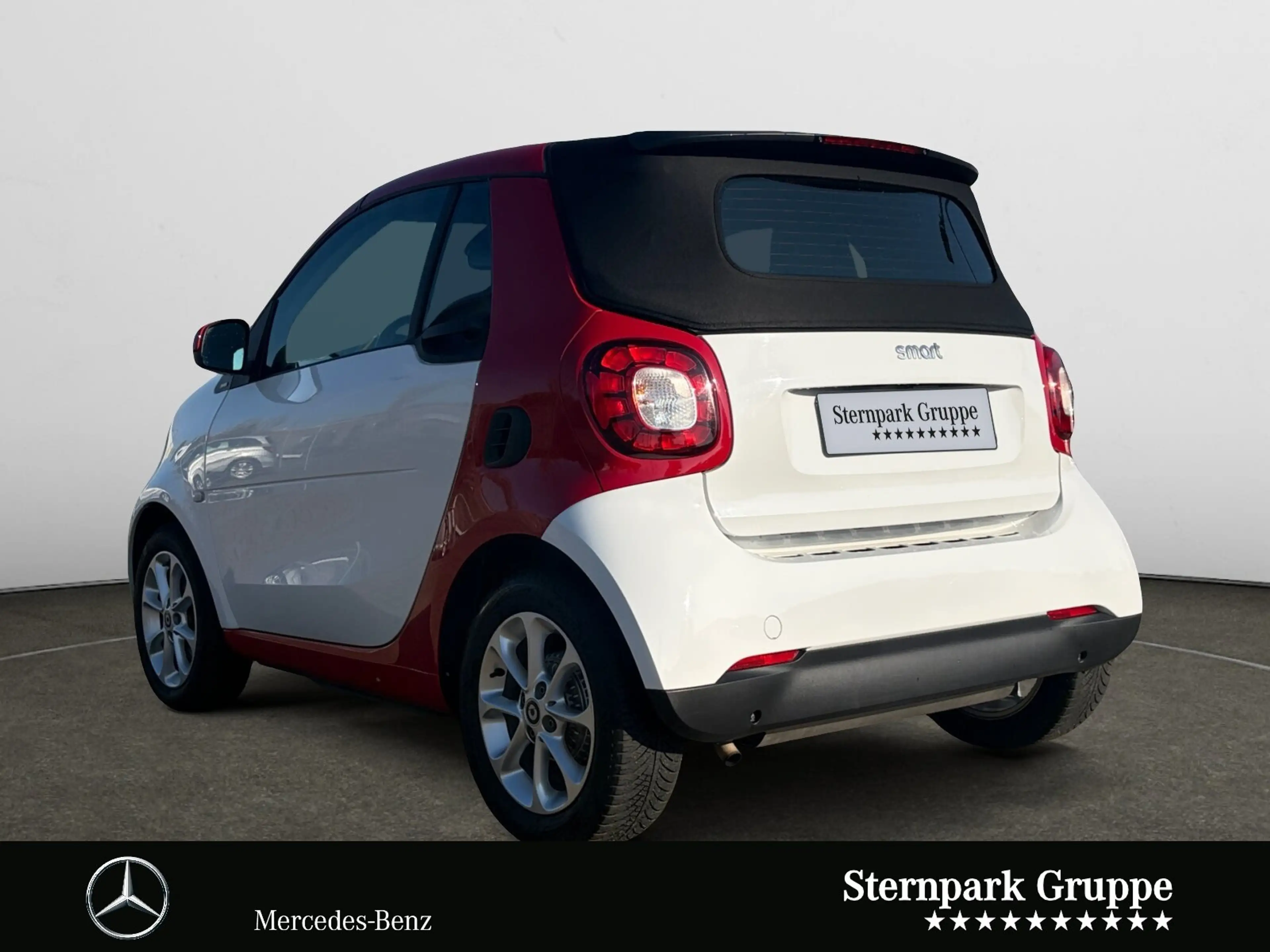 smart forTwo cabrio passion SHZ*TEMPOMAT*BLUETOOTH*uvm Autom./Klima/Sitzhzg./BC/Tempomat/L-R Sensor/eFH./USB-Anschluss — photo 3