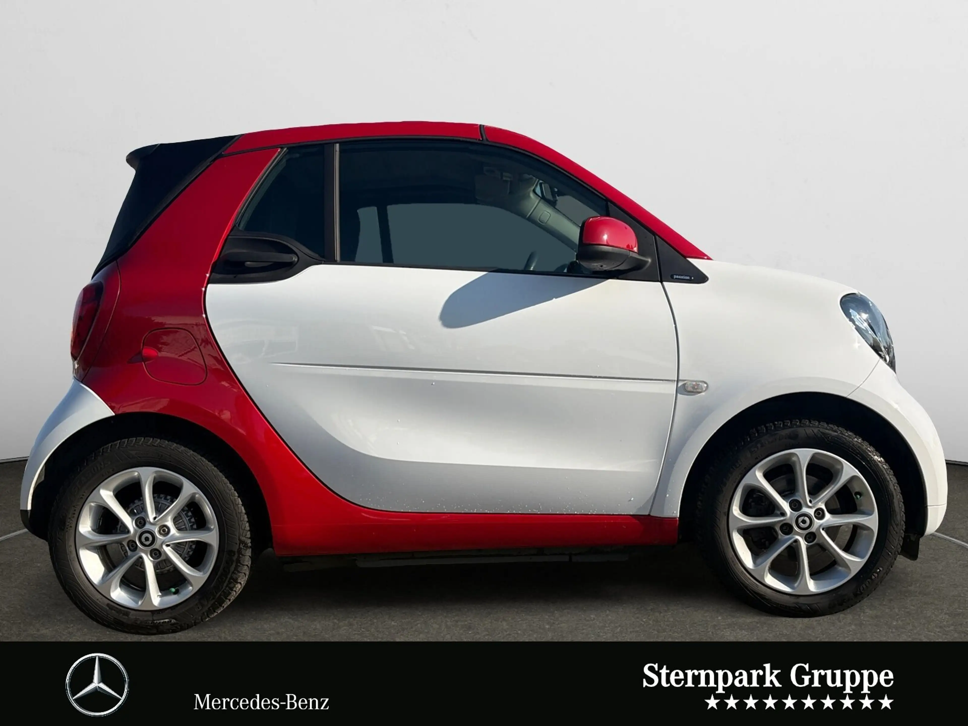 smart forTwo cabrio passion SHZ*TEMPOMAT*BLUETOOTH*uvm Autom./Klima/Sitzhzg./BC/Tempomat/L-R Sensor/eFH./USB-Anschluss — photo 6