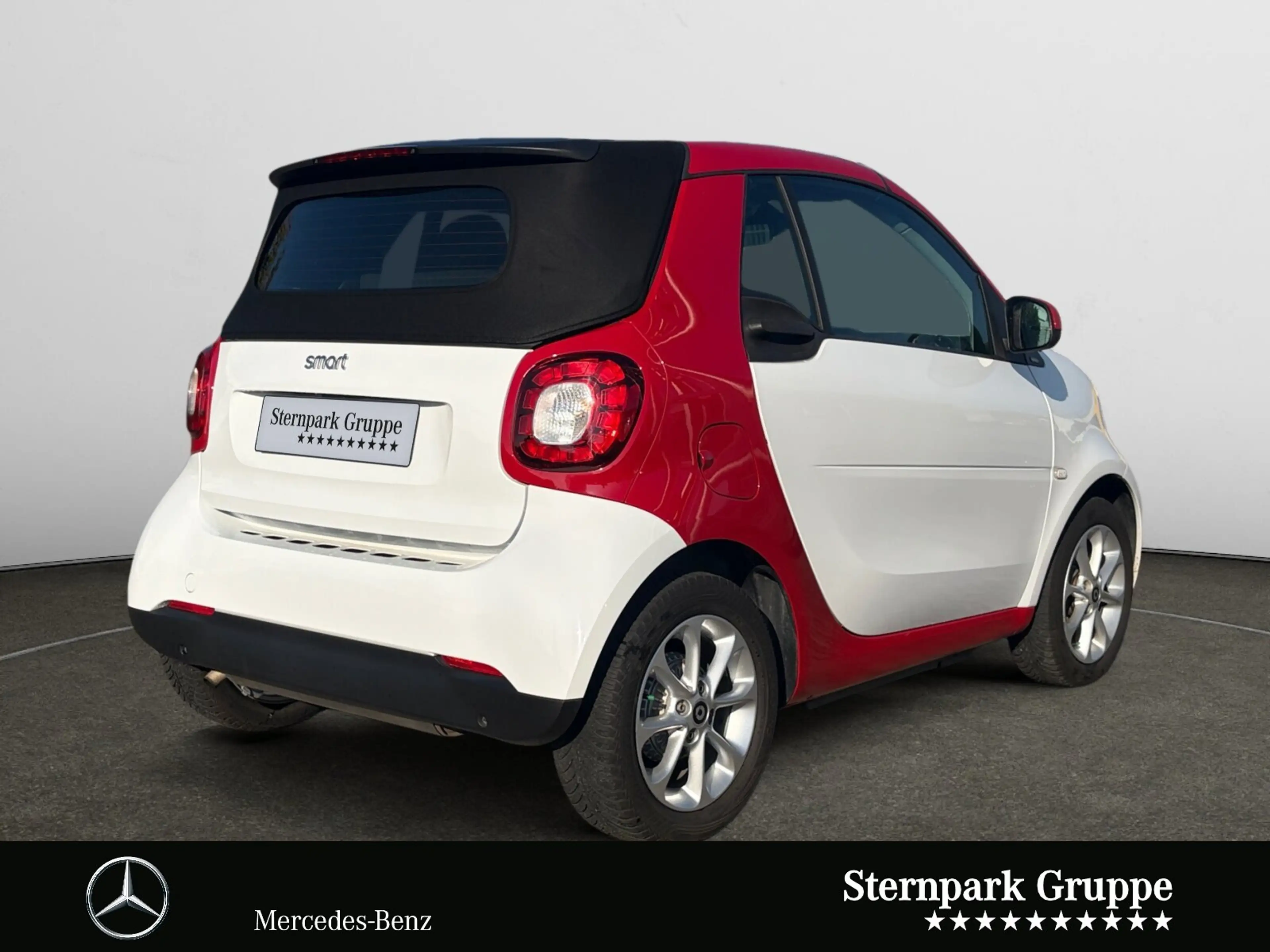 smart forTwo cabrio passion SHZ*TEMPOMAT*BLUETOOTH*uvm Autom./Klima/Sitzhzg./BC/Tempomat/L-R Sensor/eFH./USB-Anschluss — photo 5