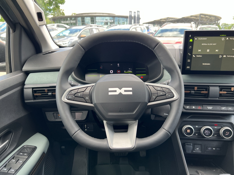 Dacia Jogger ECO-G 120 auto Extreme 5-S SHZ+RFK+LED — photo 7