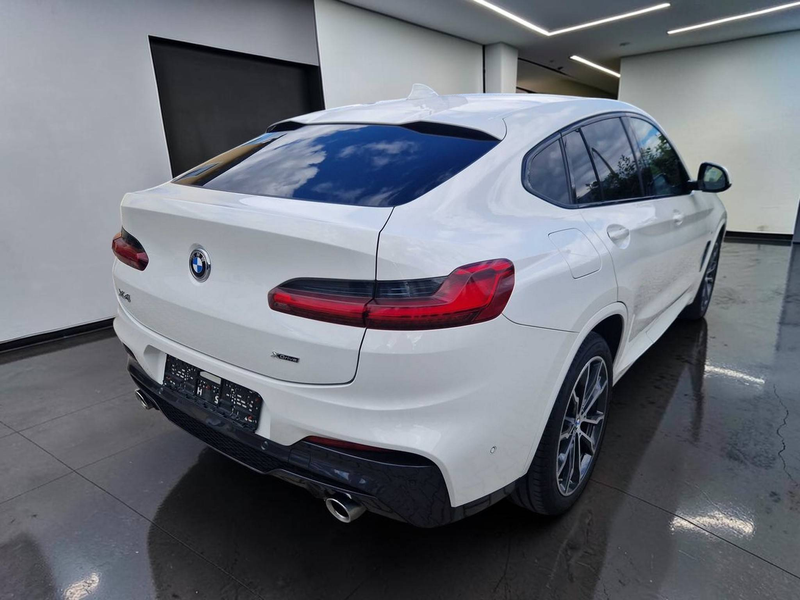 BMW X4 xDrive 20 d M Sport — photo 4