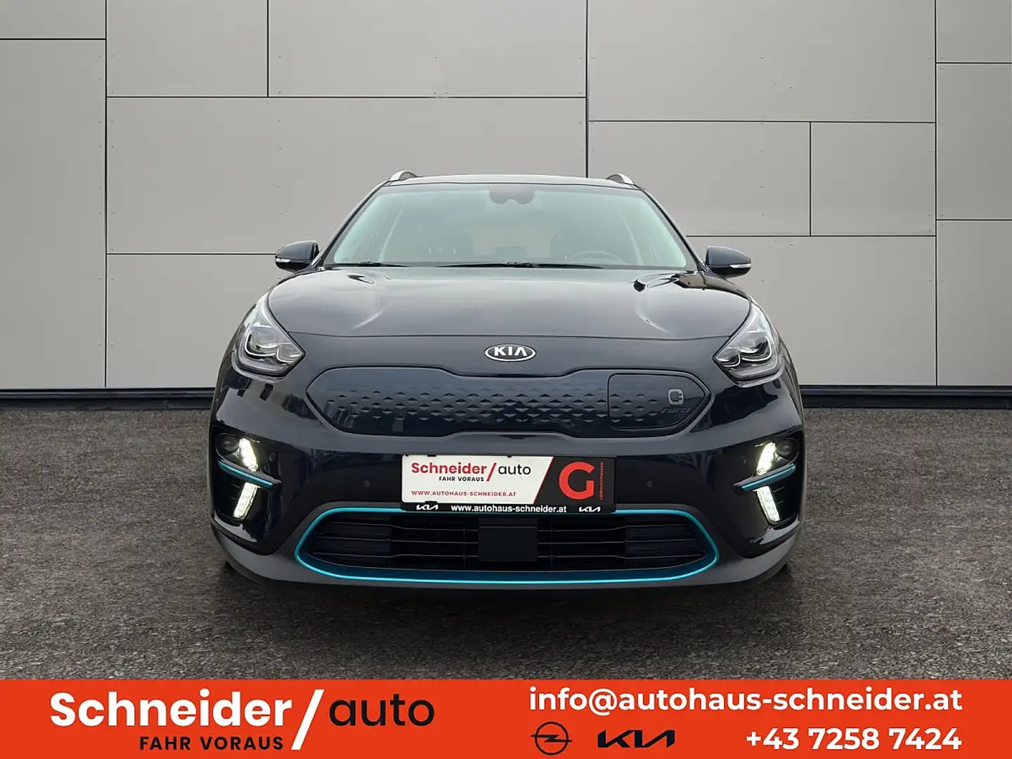 Kia e-Niro Niro EV 39,2kWh Gold Aut. SD + 3phasig Blau - 2
