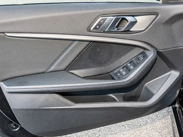 BMW I view 15