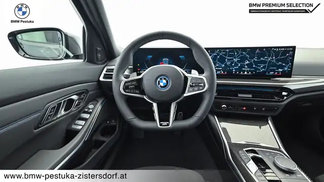 BMW 330 e xDrive Ansicht 13