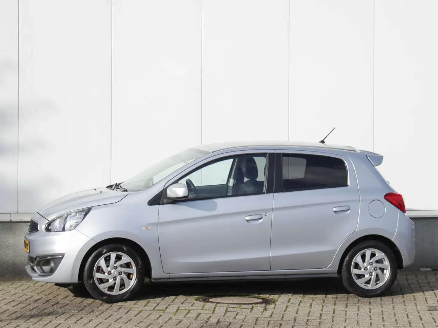 Mitsubishi Space Star 1.2 100th Anniversary Edition | Navi | Carplay / A Gris - 2