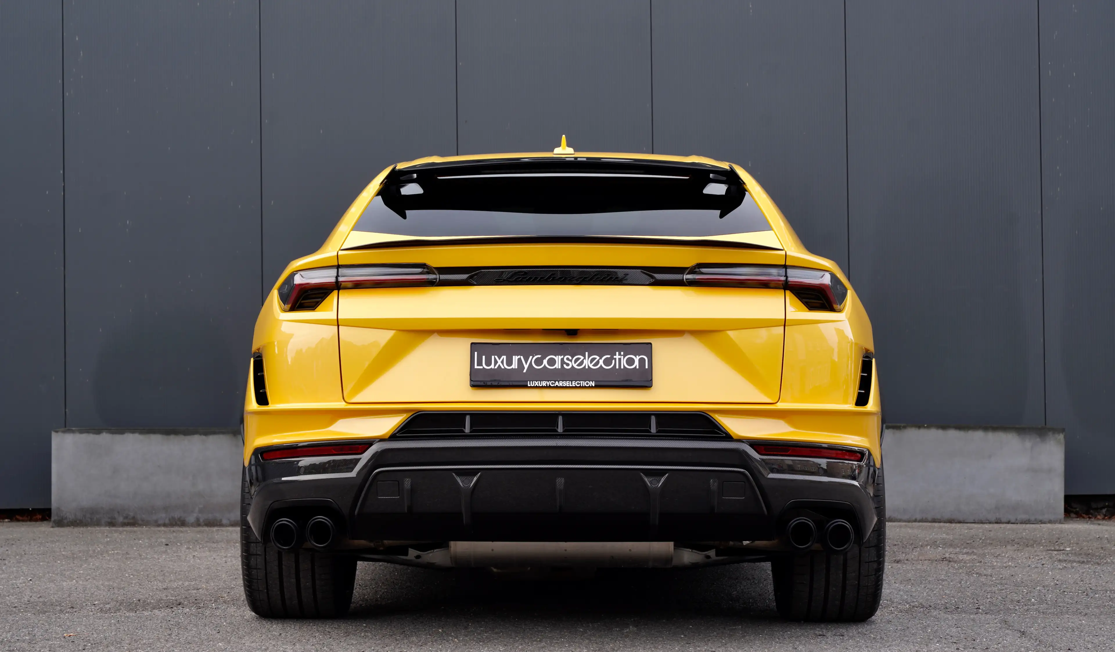 Lamborghini Urus Performante 4.0 V8 *ADPERSONAM/CERAMIC/CARBON/B&O/AKRA/FULL* — photo 7