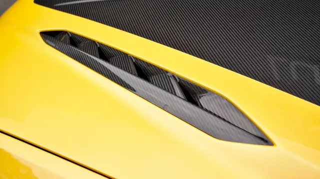 Lamborghini Urus view 13