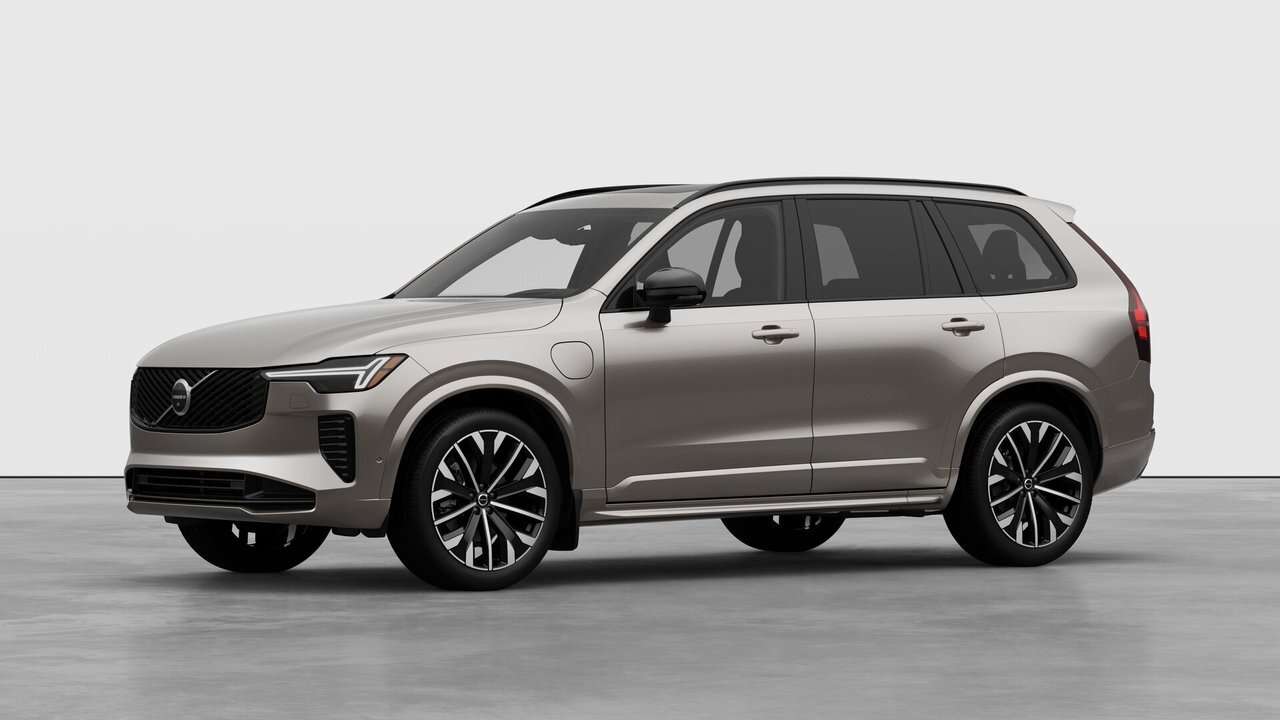 2026 Volvo XC90 Ultra 7-Seater (Dark Theme)