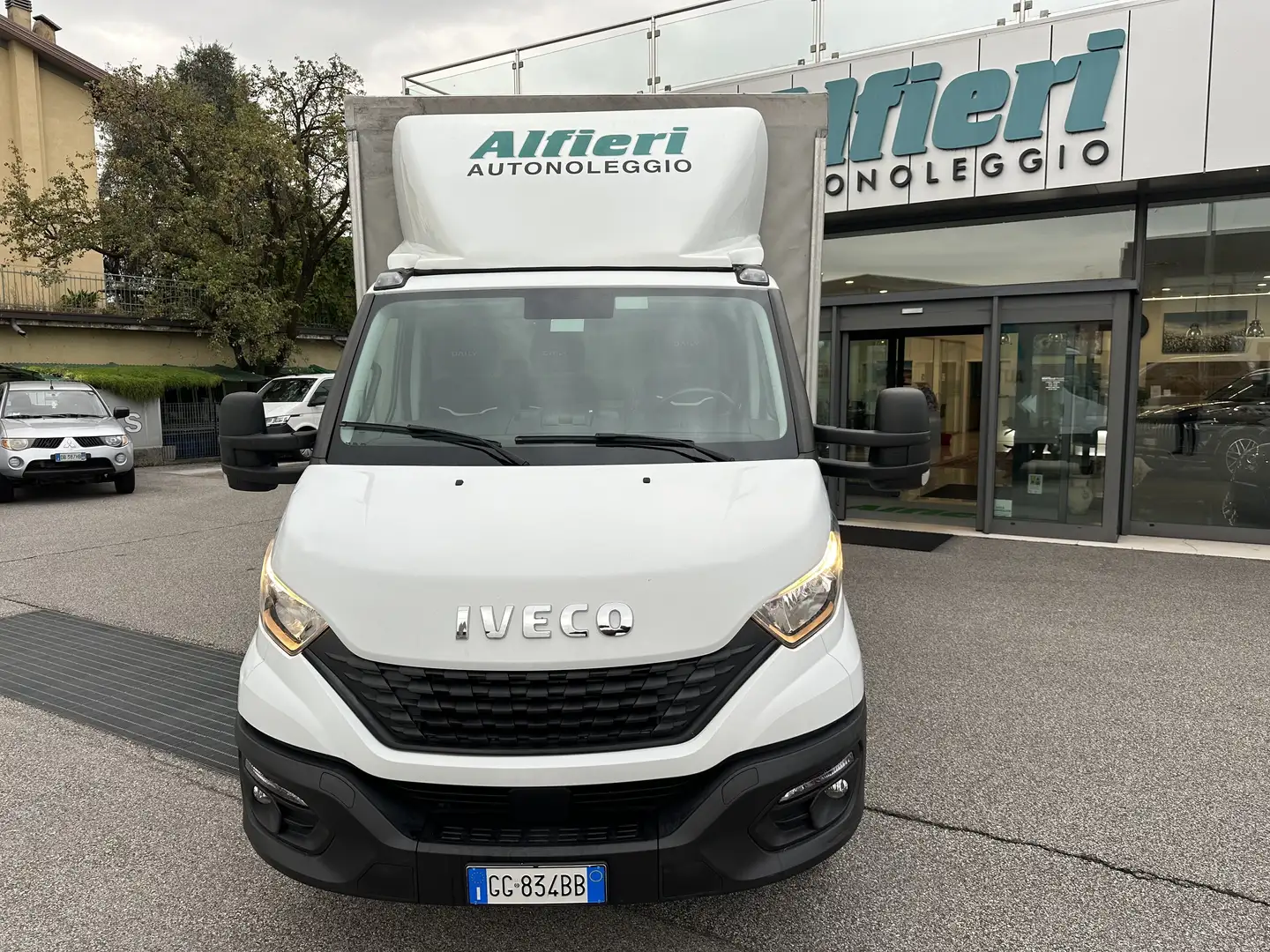 Iveco Daily 35C16H3.0 Cent Reg Sponda Idra4440x2240x2850 kg740 Bianco - 2
