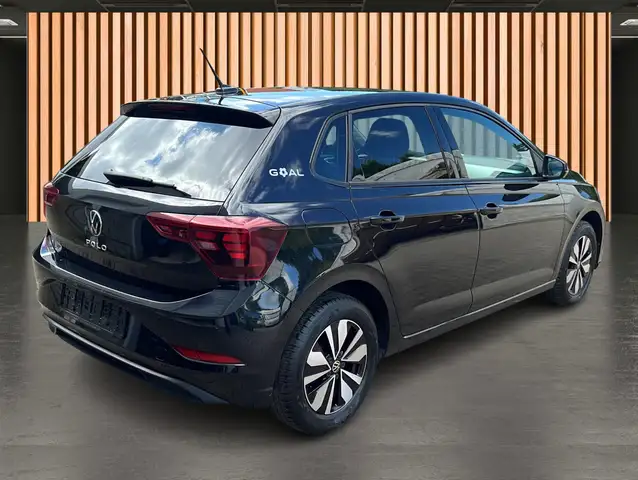 Volkswagen Polo view 7