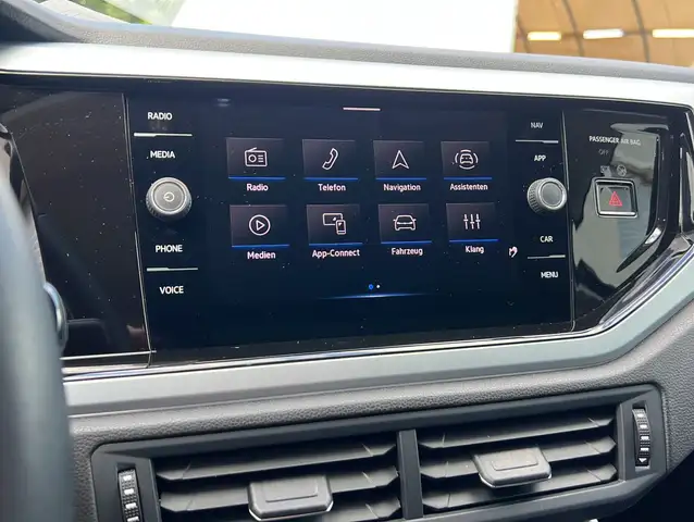 Volkswagen Polo view 15