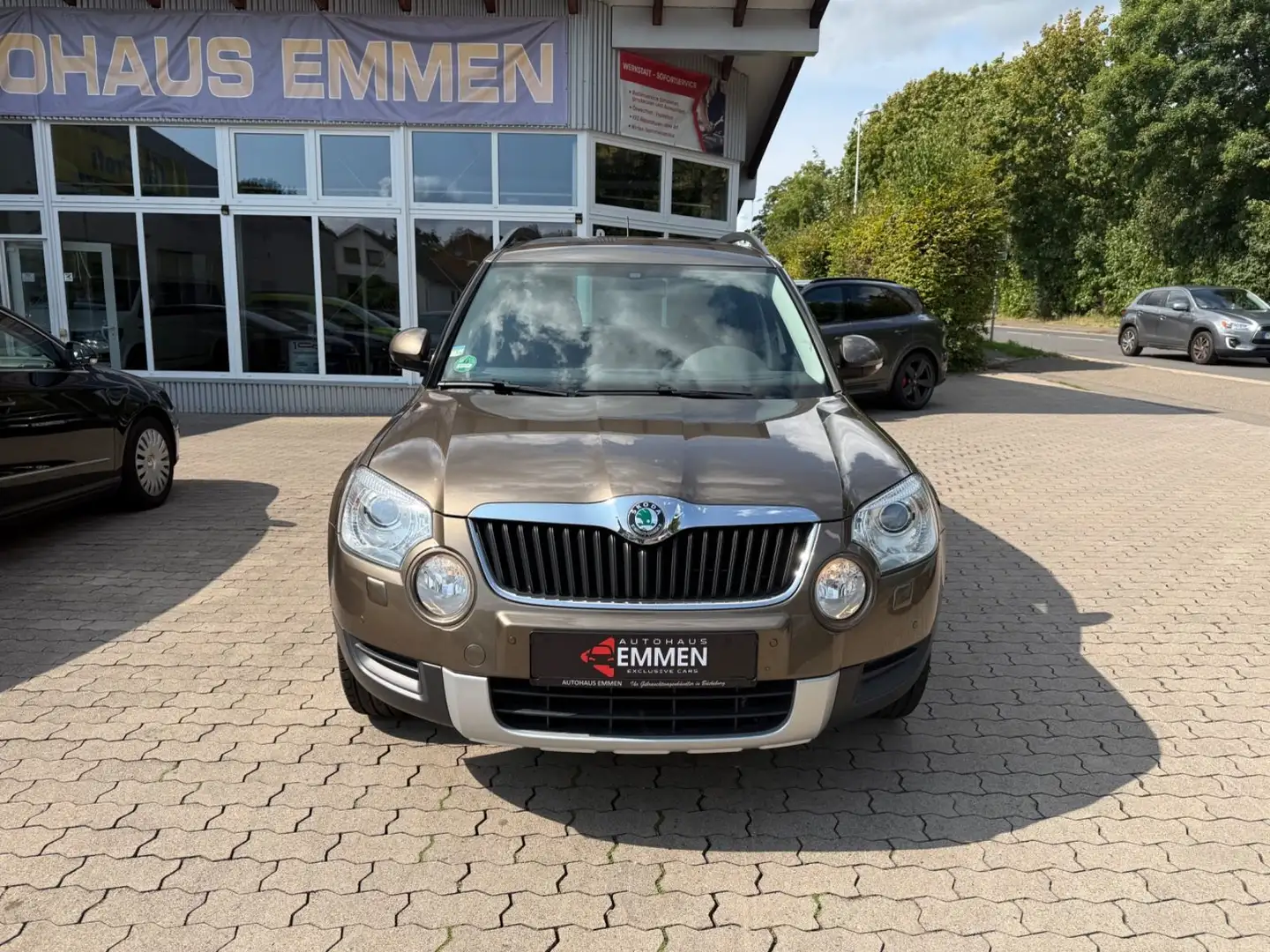 Skoda Yeti 1.2 TSI DSG Experience/Navi/Memory Sitze. Braun - 1