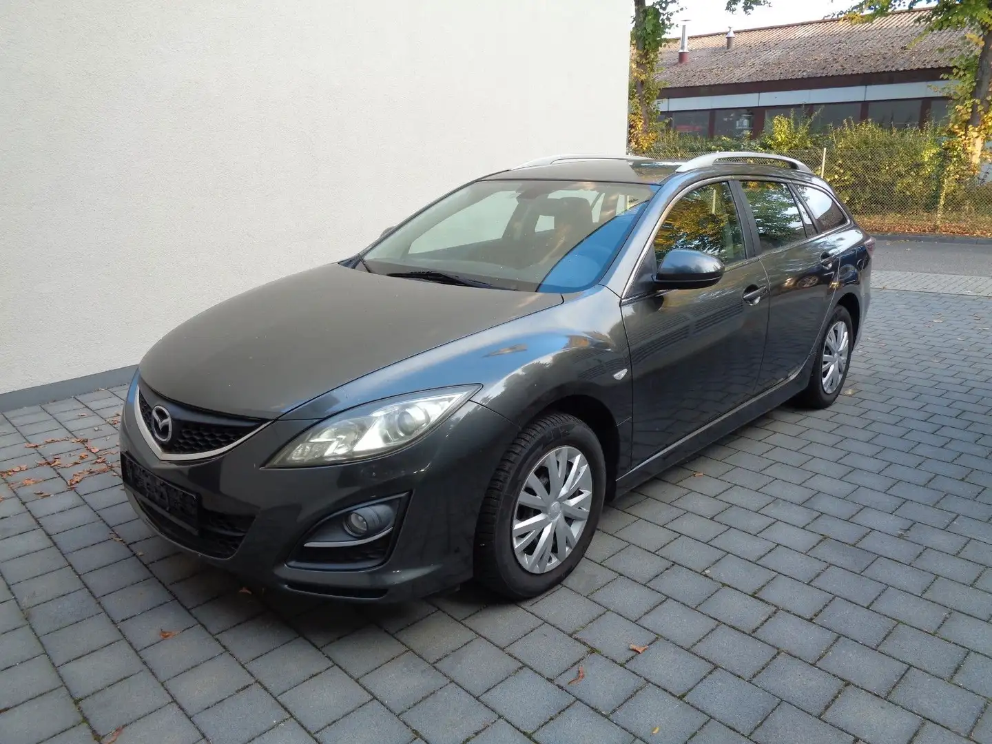 Mazda 6 2.0 MZR Active / Automatik / TÜV 07.2027 - 1