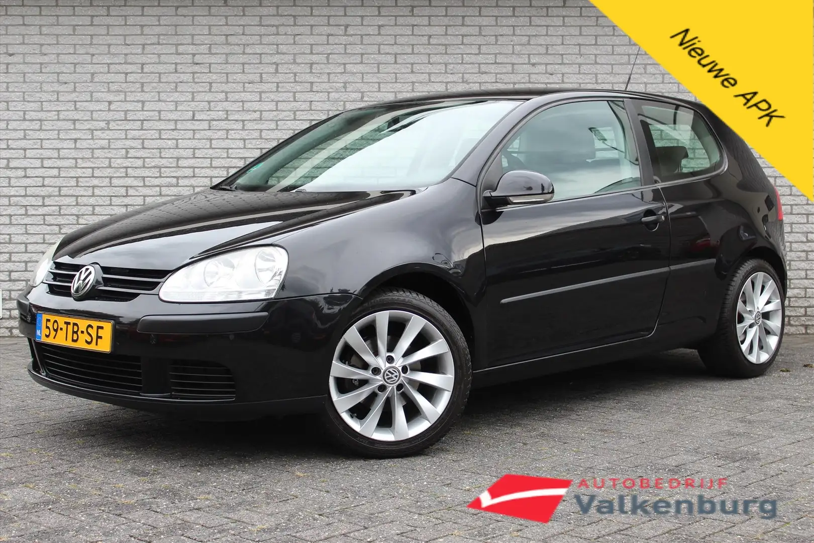 Volkswagen Golf 1.6 75KW Trendline Business | 3-dr | LMV ''17 Zwart - 1