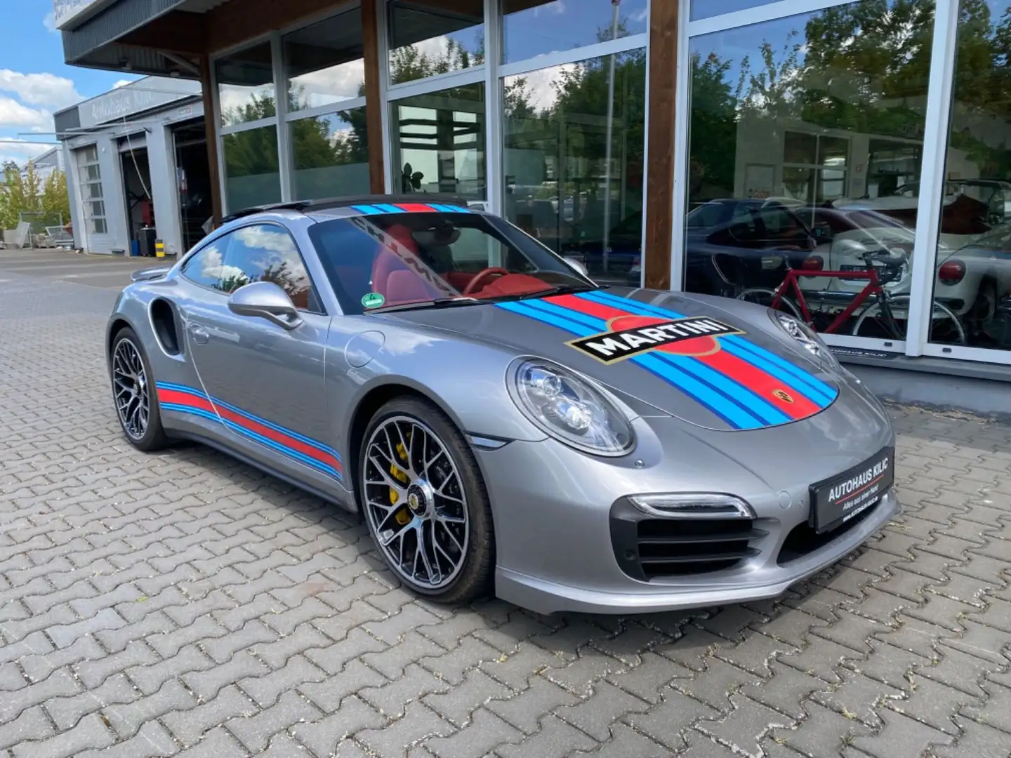 Porsche 911 991 Turbo S erst 4603km! BRD 1.Hand Stříbrná - 1