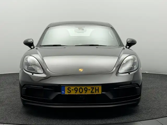 Porsche Cayman view 2