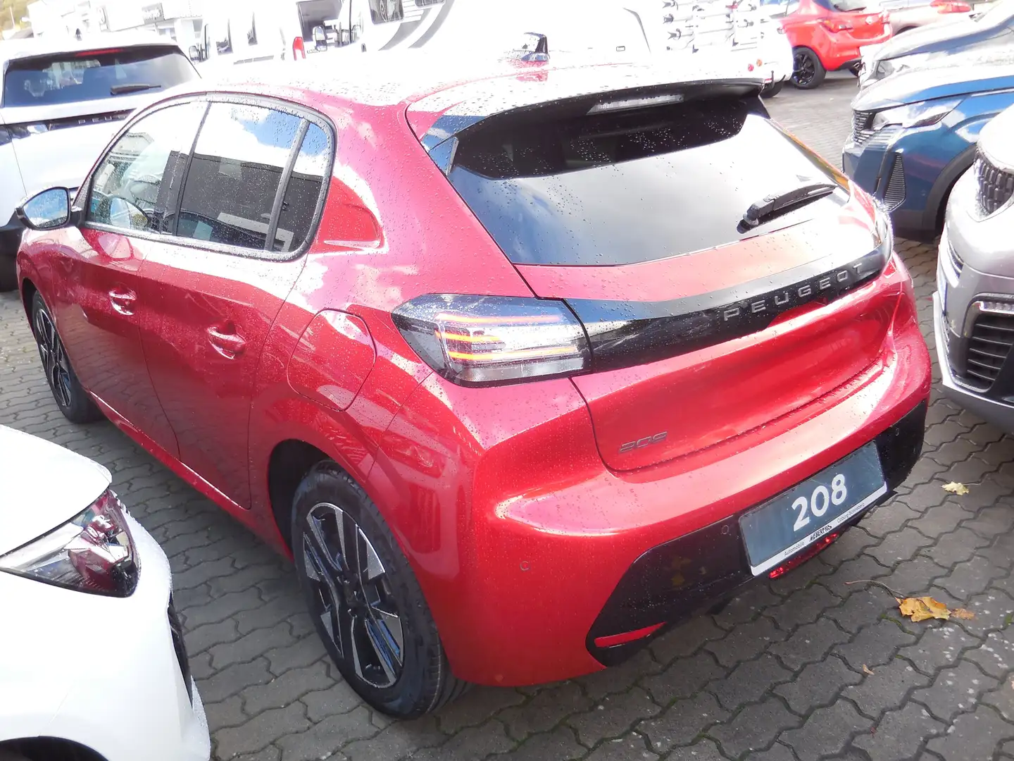 Peugeot 208 Allure Benzin 100*Sitzheizung-PDC* Rot - 2