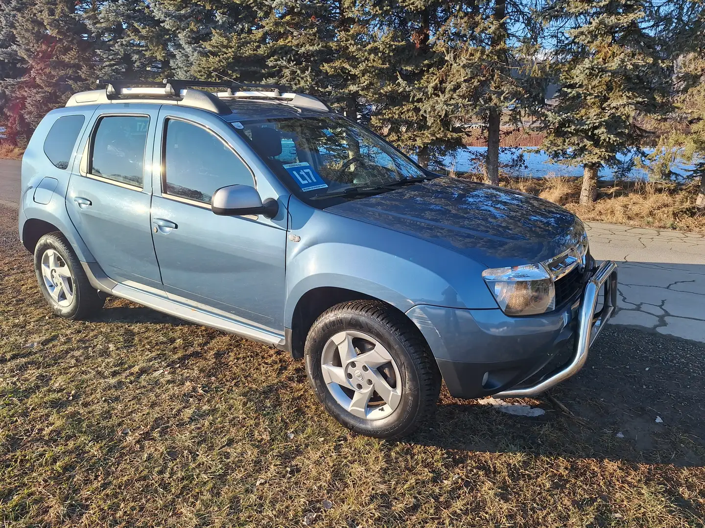 Dacia Duster Duster Laurèate dCi 110 Laurèate 4x4 DPF Blau - 2