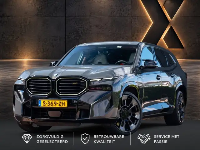 BMW XM 44t M PHEV 30 kWh V8 T 653pk High Exe | M Package