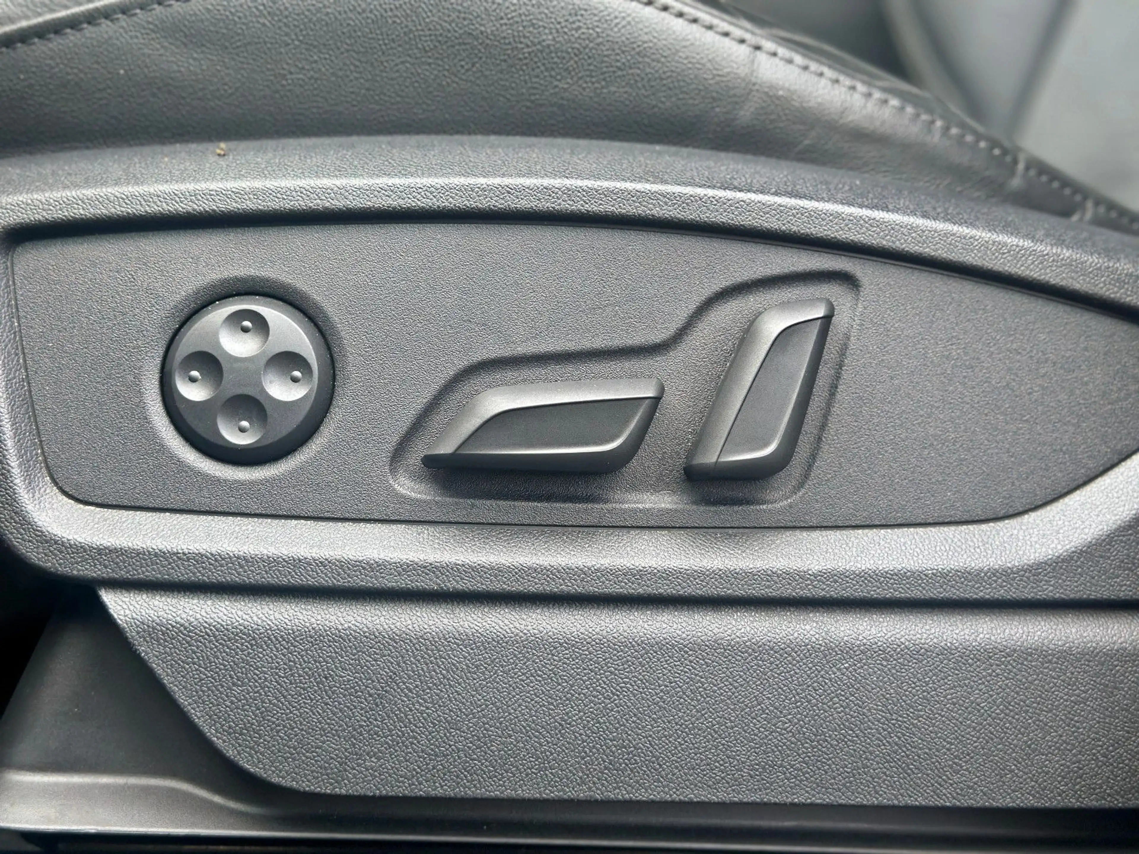 Audi SQ5 Sportback TDI qu KAMERA MATRIX PRIVACY APS+ — photo 10