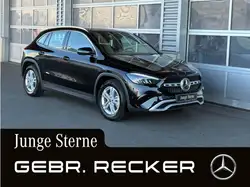 Mercedes-Benz GLA 200 Advanced MBUX NaviPremium LED Kamera DAB Autom./Klima/Park Assist./Sitzhzg./MF Lenkrad/Dachrel./Digitales Radio