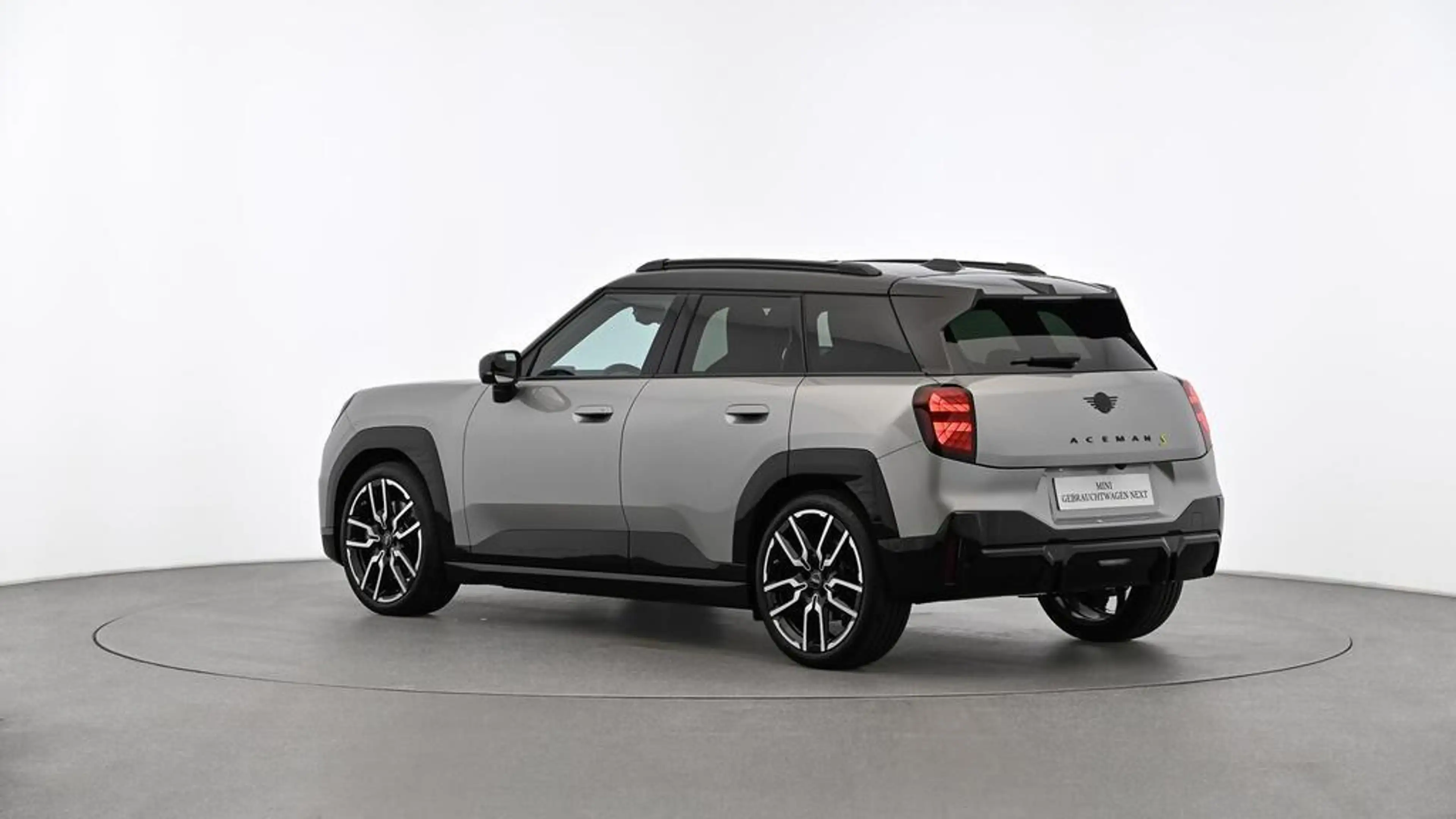 MINI Aceman John Cooper Works Trim — photo 4