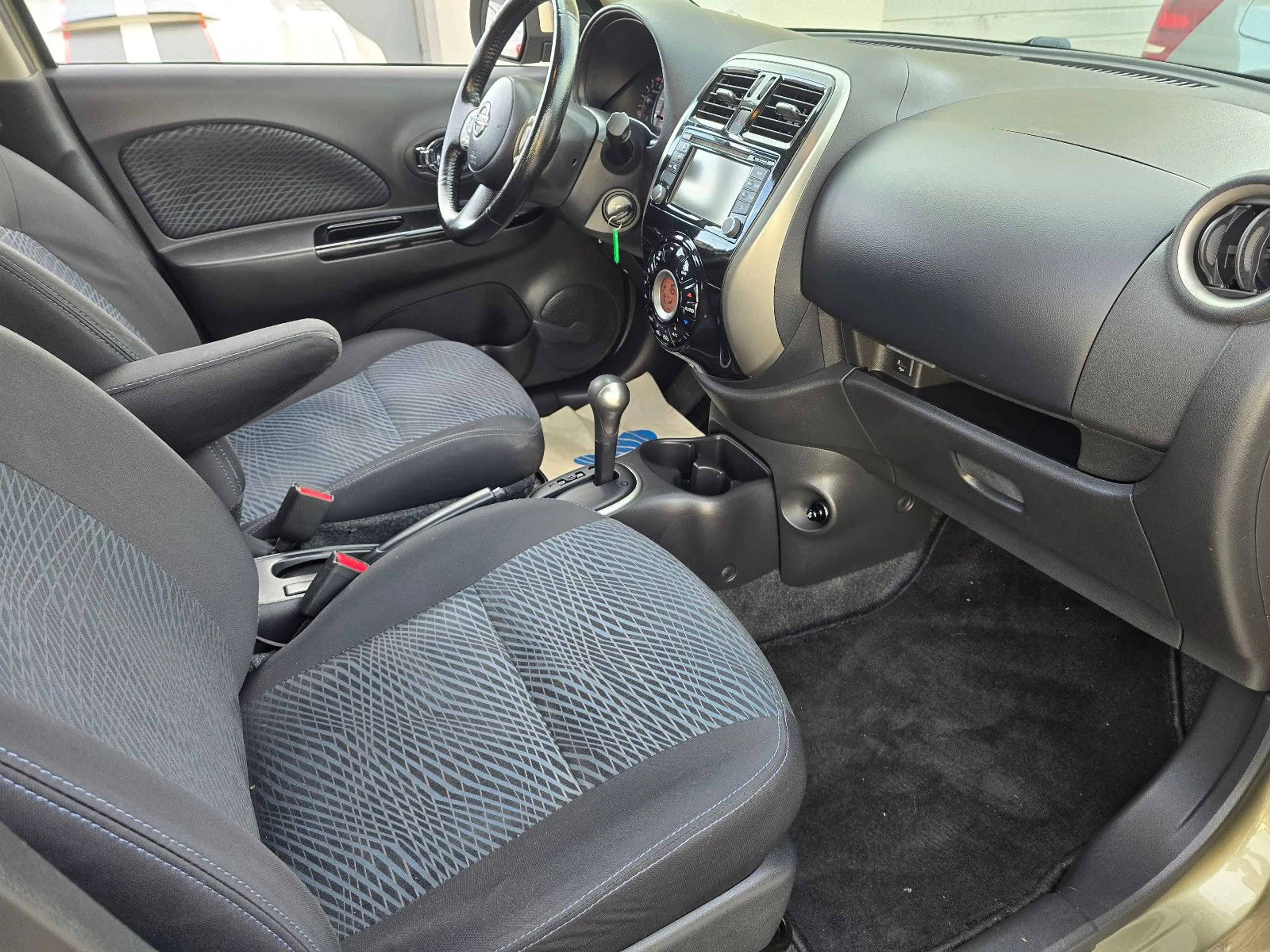 Nissan Micra N-Tec 1.2 — photo 13