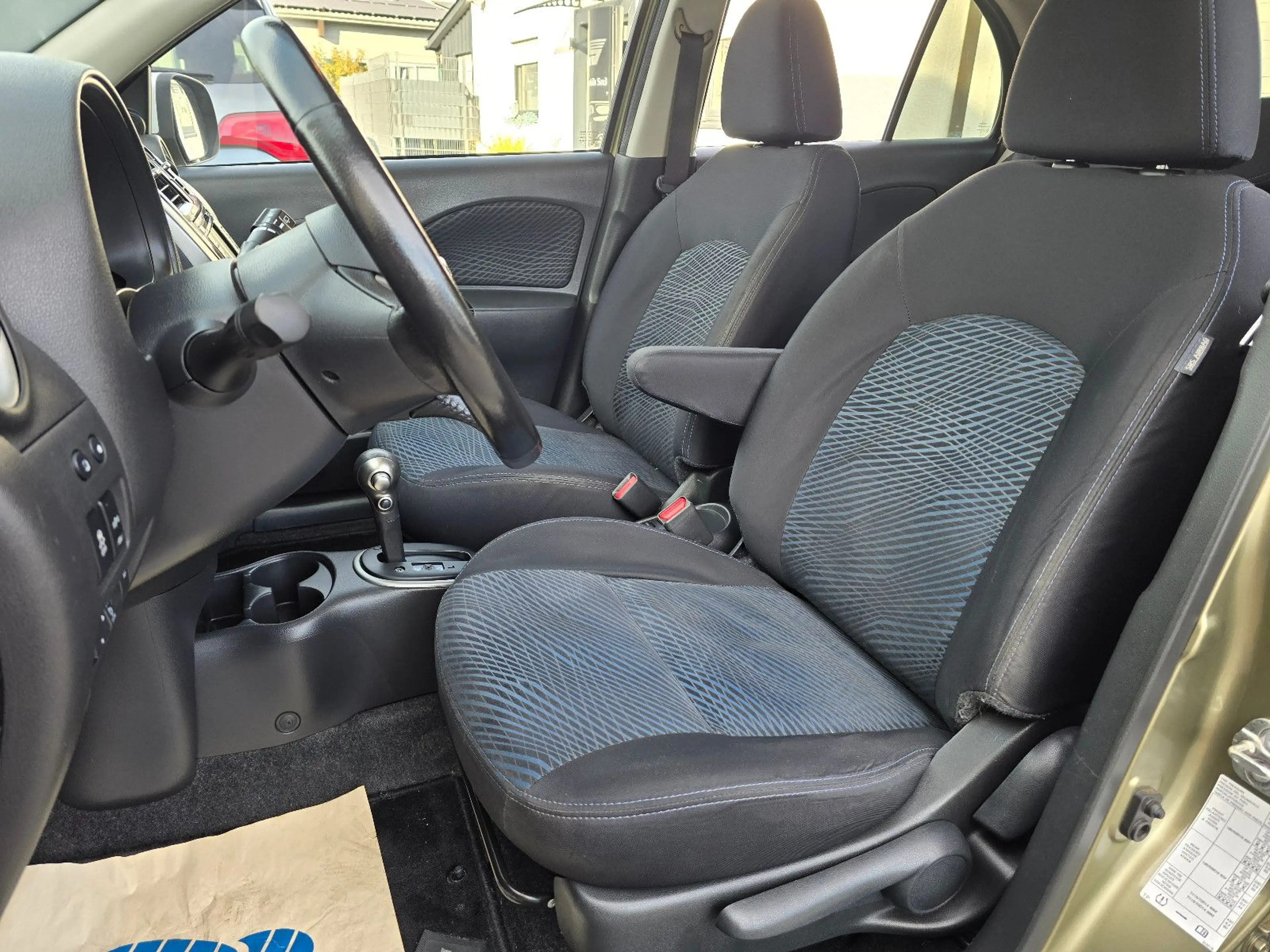 Nissan Micra N-Tec 1.2 — photo 10