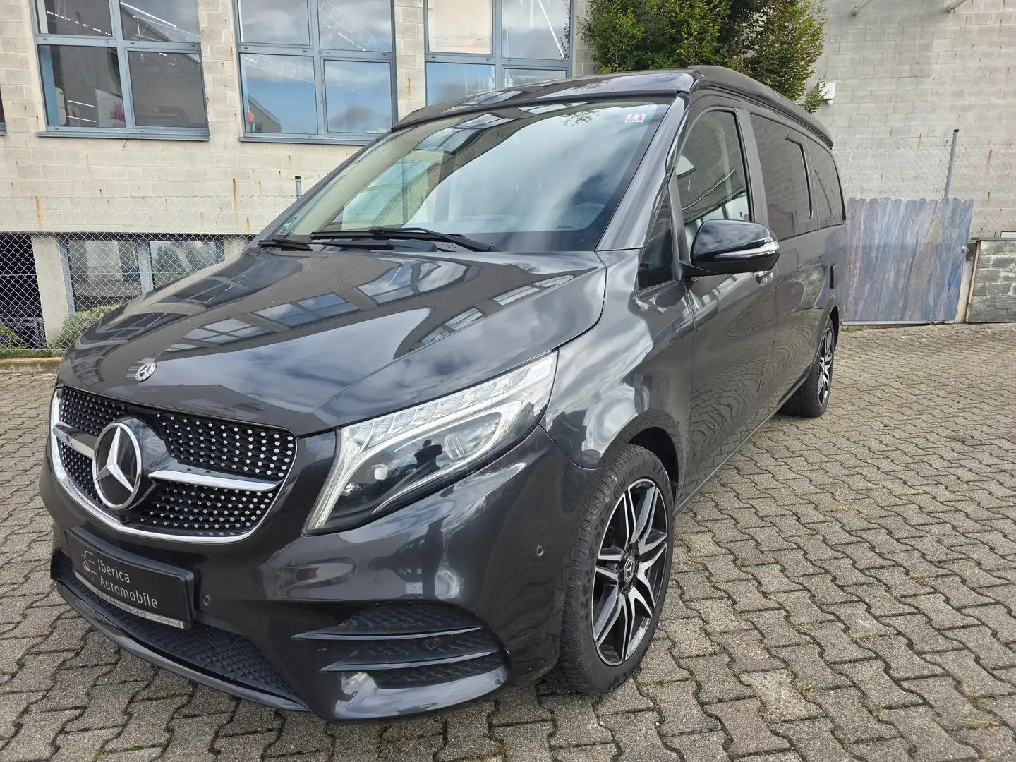 Mercedes-Benz Marco Polo 300 d 4MATIC*AMG*KÜCHE*ELDACH*5 SITZE Grau - 1