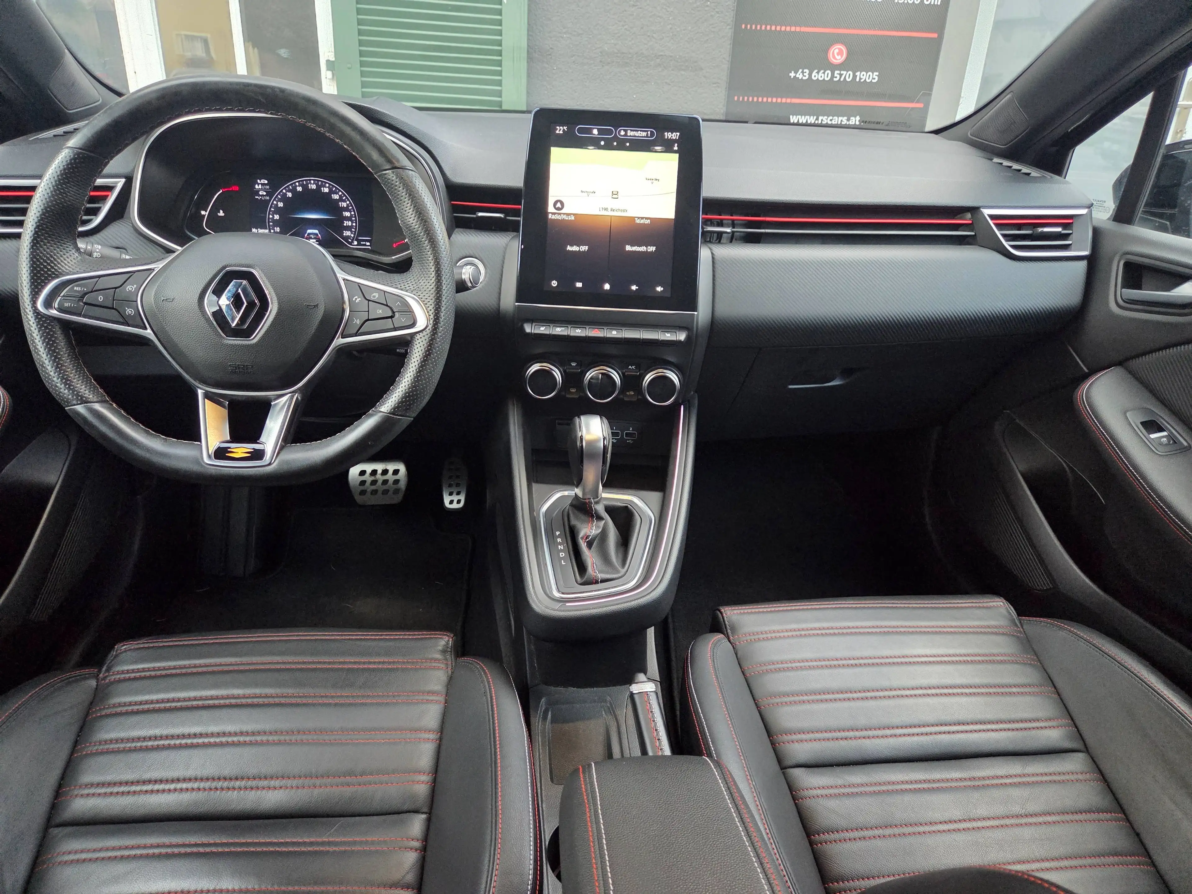 Renault Clio Clio RS-Line TCe 100 CVT RS-Line — photo 15