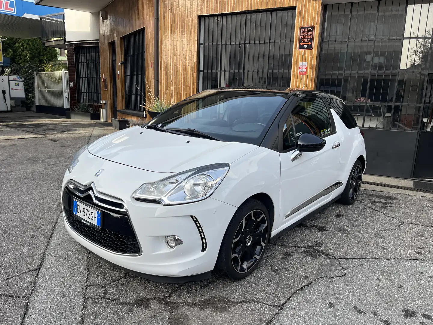 DS Automobiles DS 3 Crossback Pute tech So Chic Bianco - 1